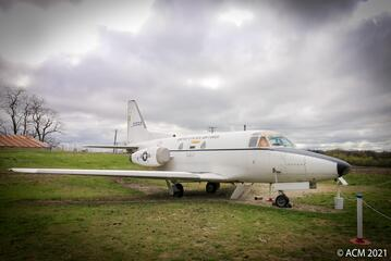 NORTH AMERICAN T-39 SABRELINER
